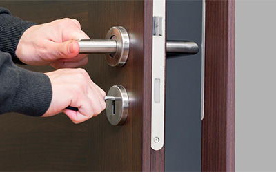 Apertura de puertas en Hospitalet